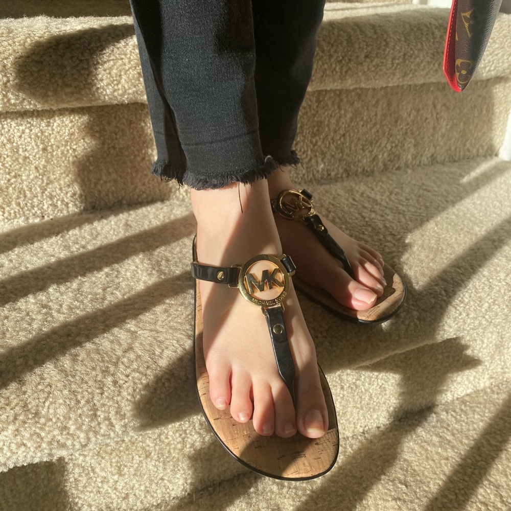 Michael kors flats. Size 8.. gently used